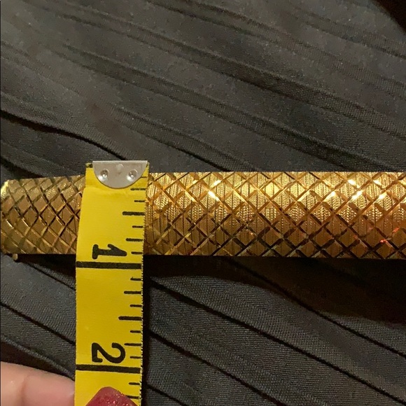 Beautiful Bracket - Picture 5 of 5